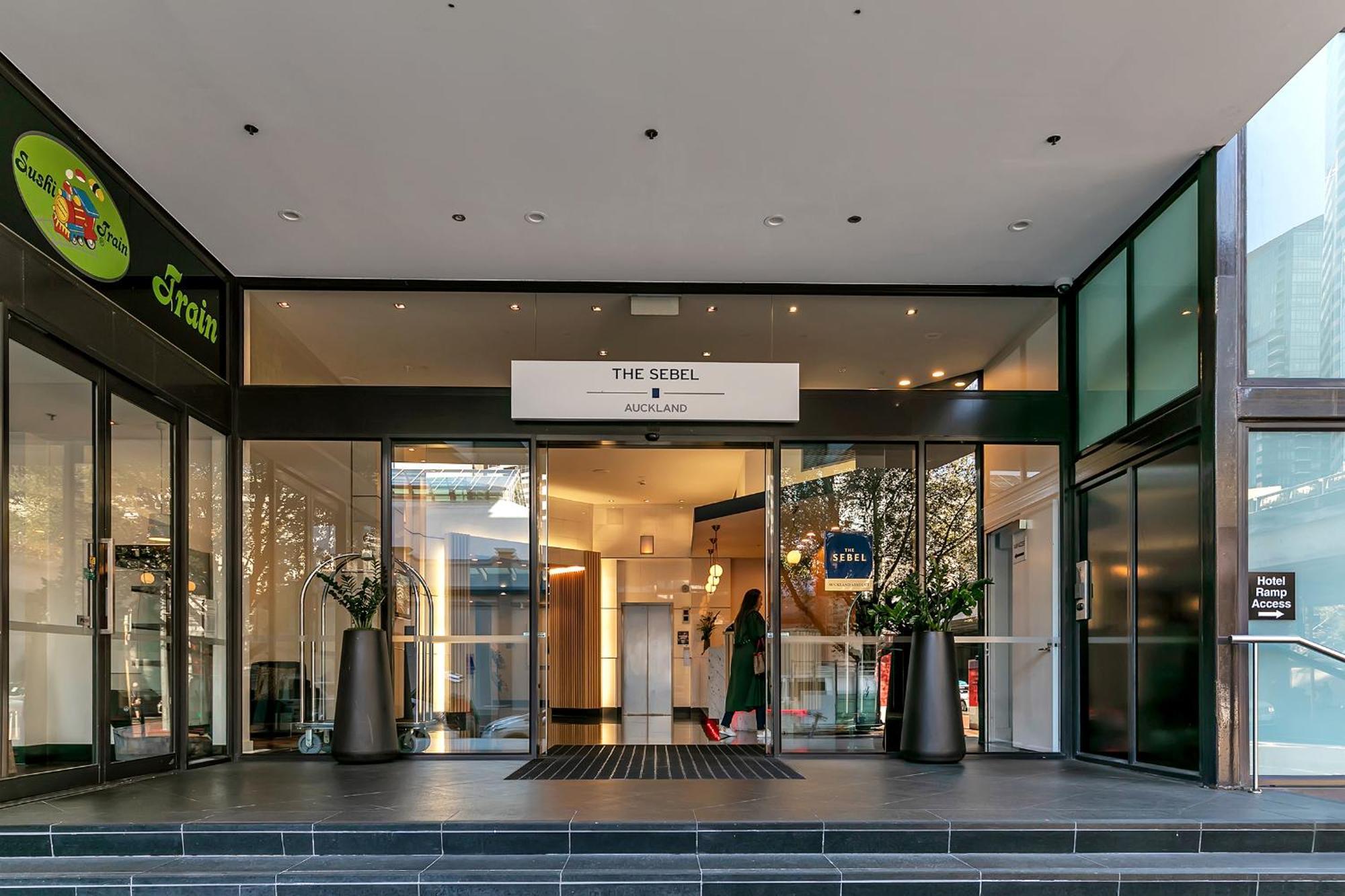 Exquisite Sun Soaked Corner Apartment Auckland Luaran gambar